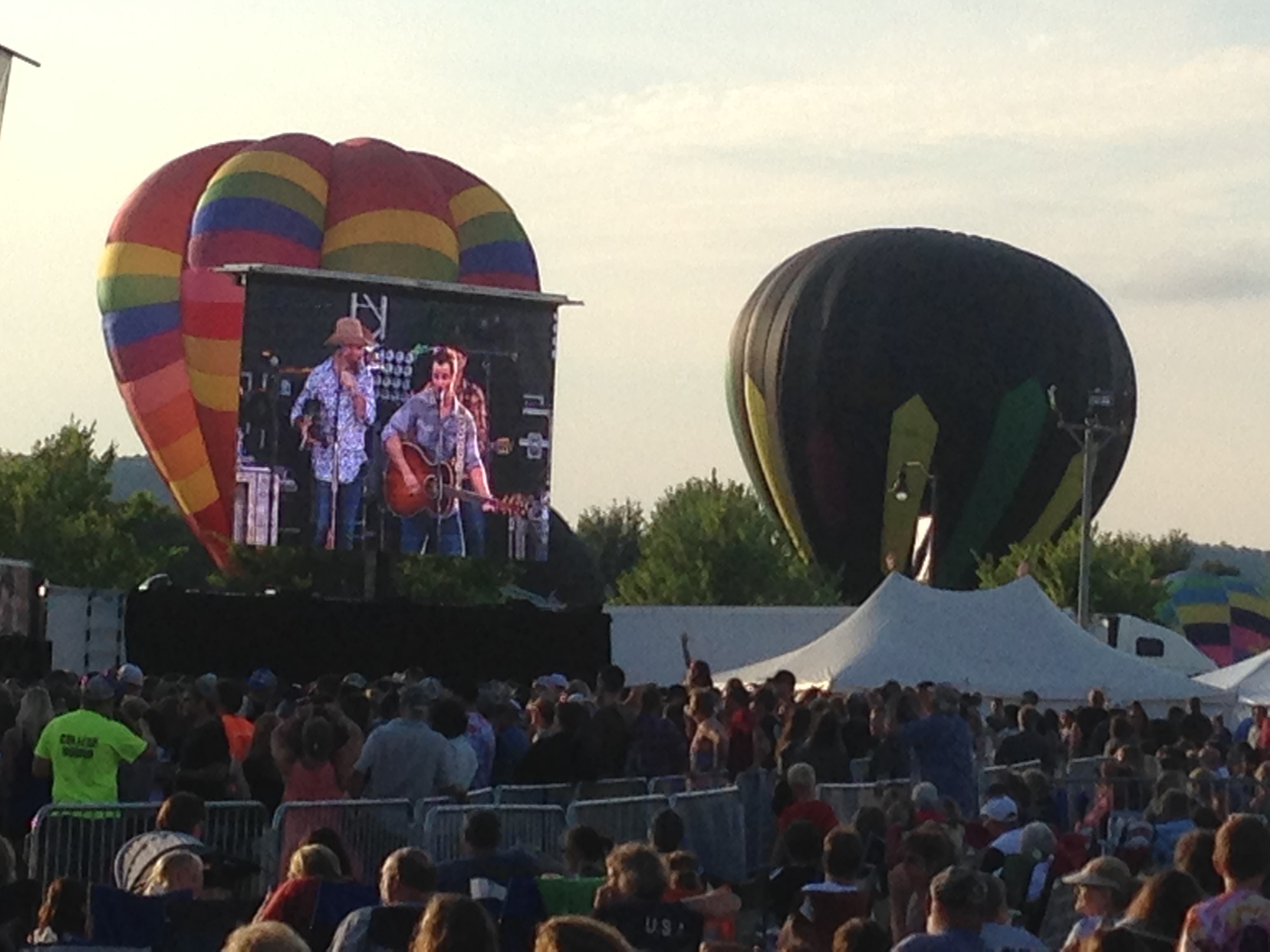 led video screen rentals for outdoor events in midwest